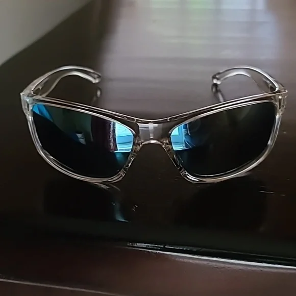 Revo Harness Polarized Sunglasses - Picture 6 of 8